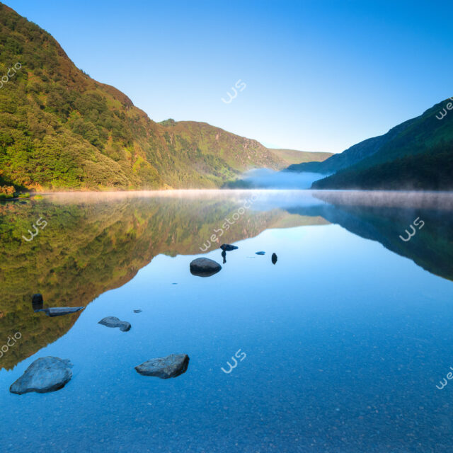 webstoodio | Zdjęcia krajobrazowe | Malownicze jezioro Glendalough, Irlandia