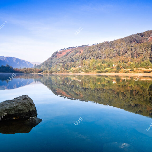 webstoodio | Zdjęcia krajobrazowe | Malownicze jezioro Glendalough, Irlandia