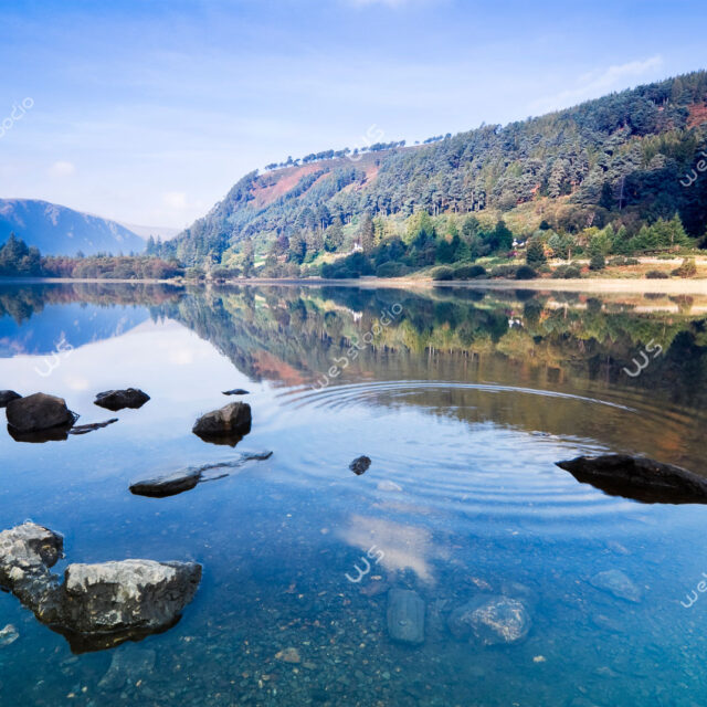 webstoodio | Zdjęcia krajobrazowe | Malownicze jezioro Glendalough, Irlandia