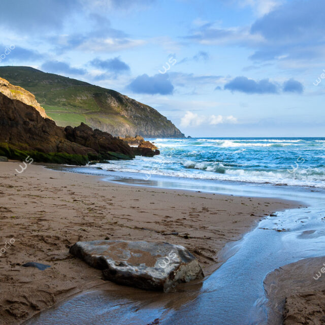 webstoodio | Zdjęcia krajobrazowe | Plaża wśród klifów na Slea Head, półwysep Dingle, Irlandia