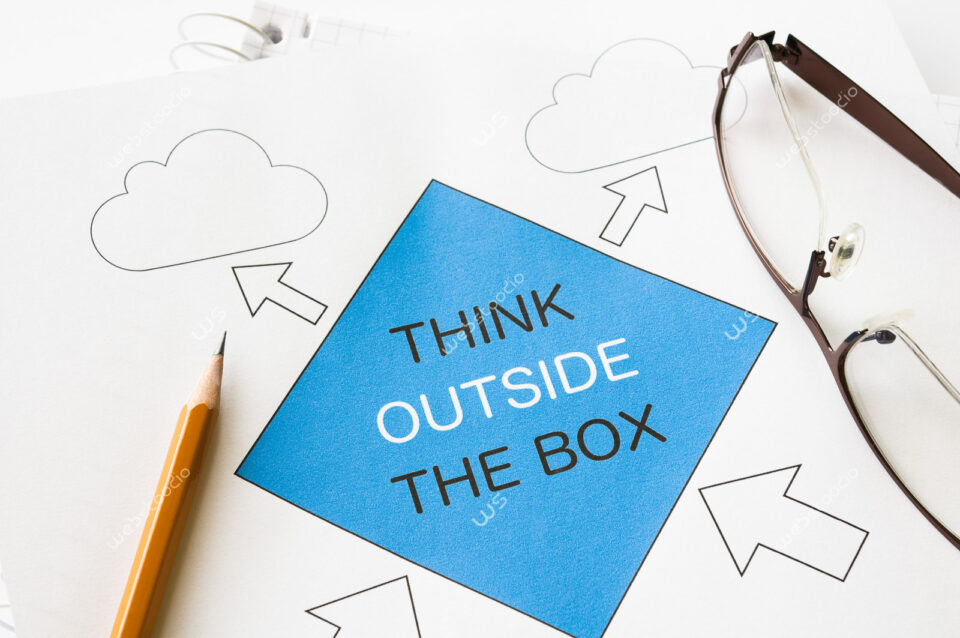 webstoodio | Fotografia koncepcyjna | Think Outside the Box - Myślenie nieszablonowe